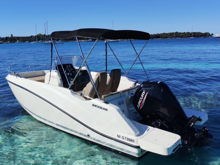 Alquiler Mandelieu-la-Napoule - Quicksilver Quicksilver 555 Open en SamBoat