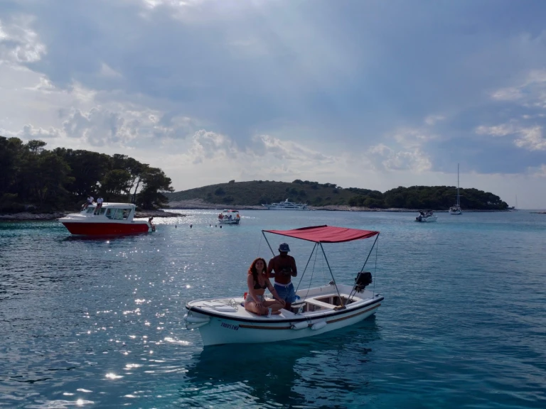 Alquiler de embarcaciones Jugoplastika Jugoplastika enHvar en Samboat