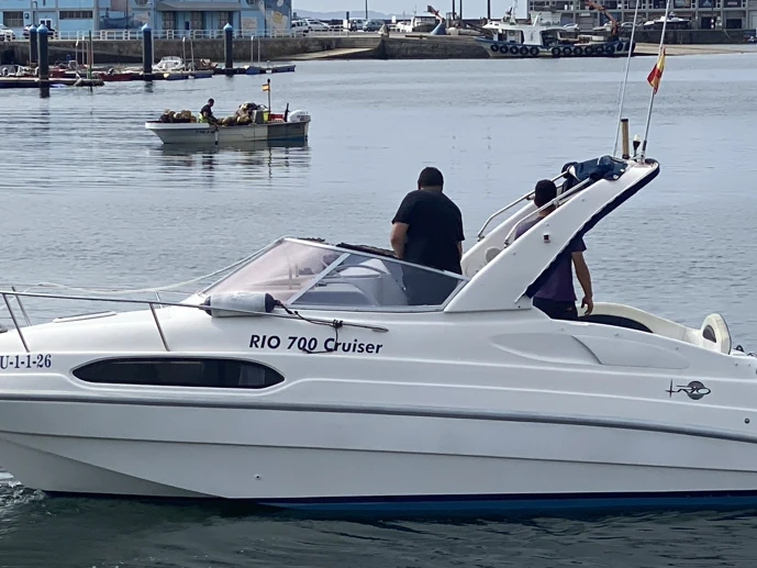 Rio Rio 700 Cruiser de alquiler a A Pobra do Caramiñal