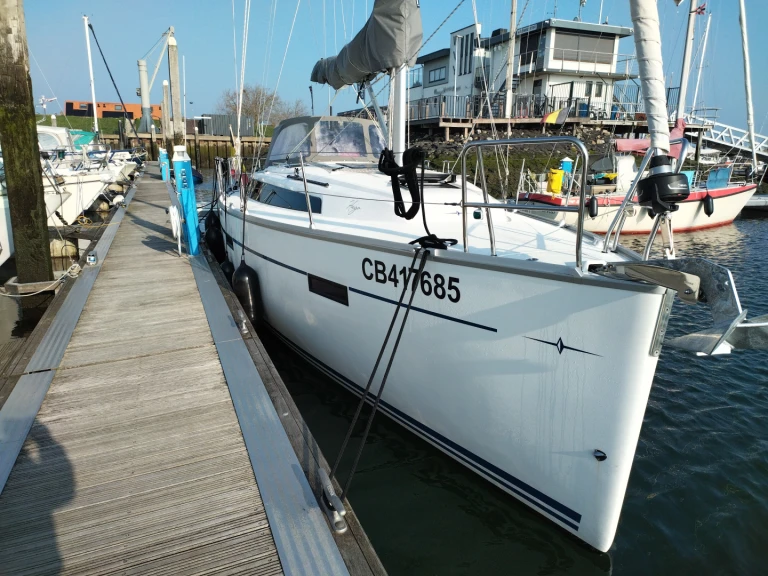 Alquiler de Velero, con o sin patrón Bavaria Yerseke
