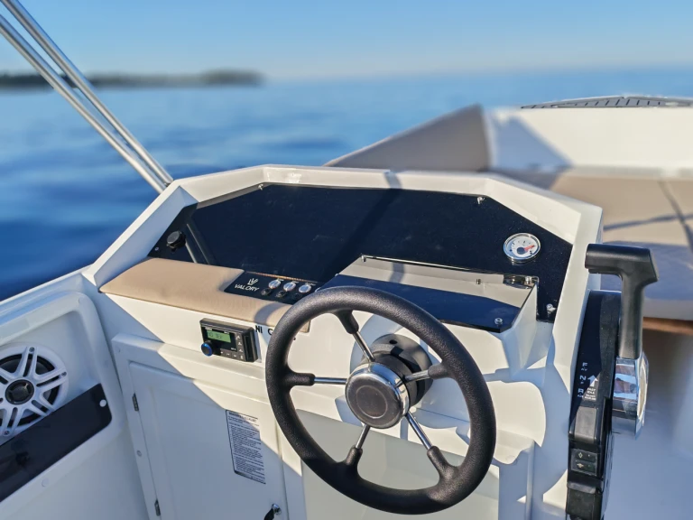 Alquiler de embarcaciones Valory 525 enPort de Cannes Marina en Samboat
