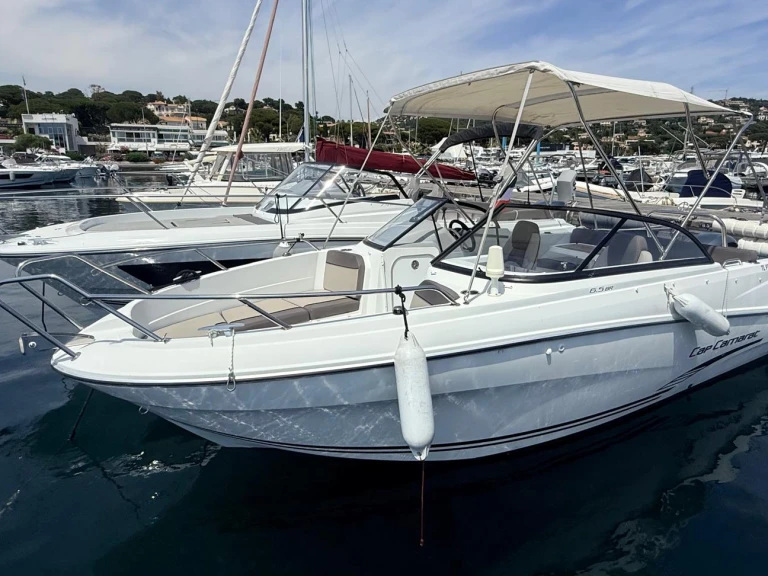 Alquiler Les Issambres - Jeanneau Cap Camarat 6.5 BR en SamBoat