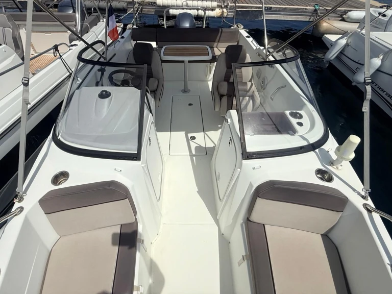 Alquiler de barcos Les Issambres barato de Cap Camarat 6.5 BR