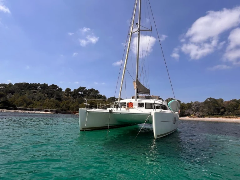 Alquiler Catamarán Lagoon con o sin  título de navegación