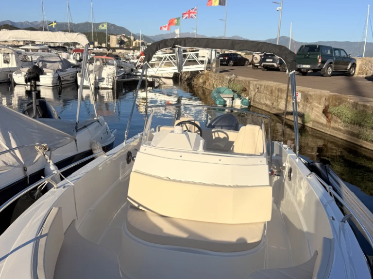 Pacific Craft Pacific Craft 625 Open Trendy de alquiler a Ajaccio