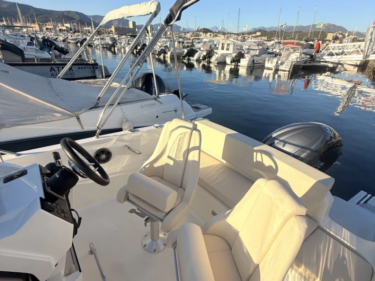 Alquiler Ajaccio - Pacific Craft Pacific Craft 625 Open Trendy en SamBoat