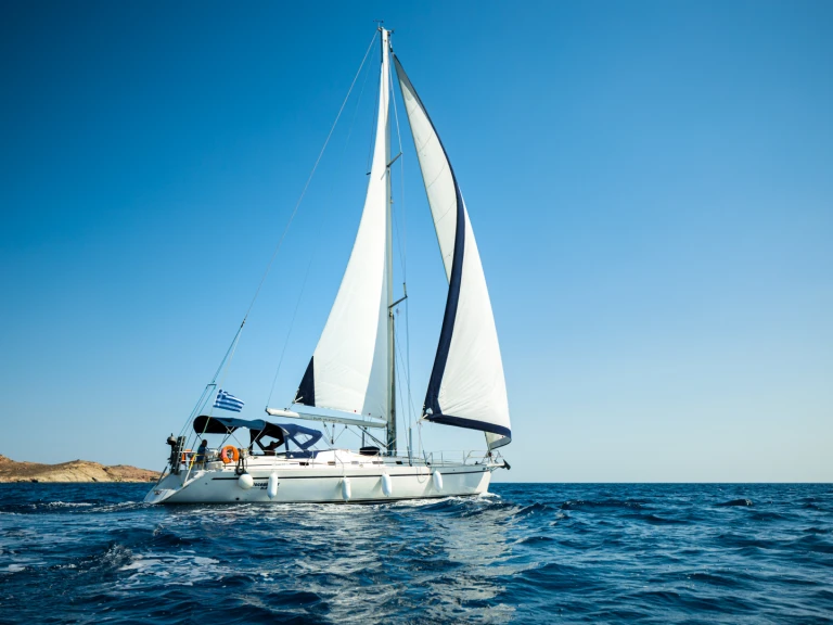 Velero para alquilar Limáni Lavríou al mejor precio