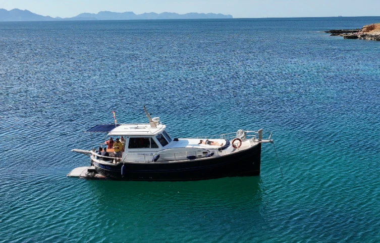 Alquiler de barcos Can Picafort barato de MY 120