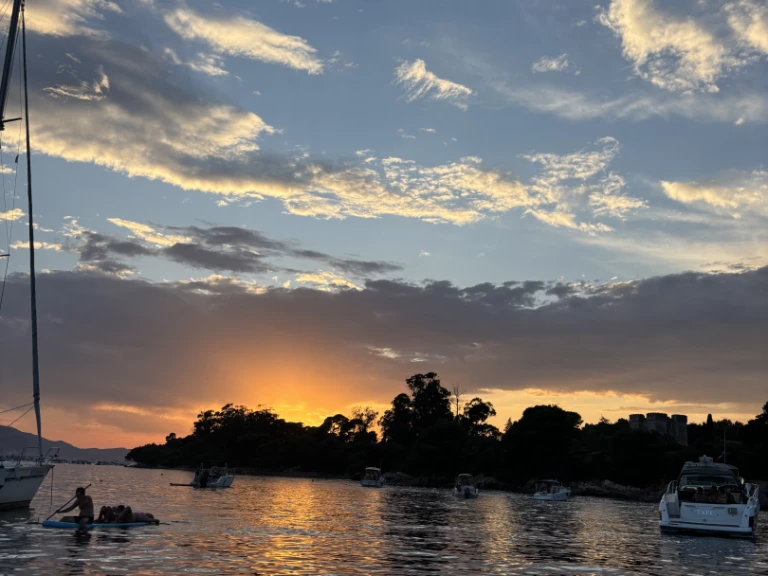Alquiler de Lancha, con o sin patrón Jeanneau Saint-Laurent-du-Var