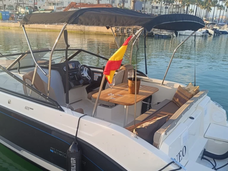 Alquiler Lancha en Puerto Marina Benalmadena - Quicksilver 605 CRUISER