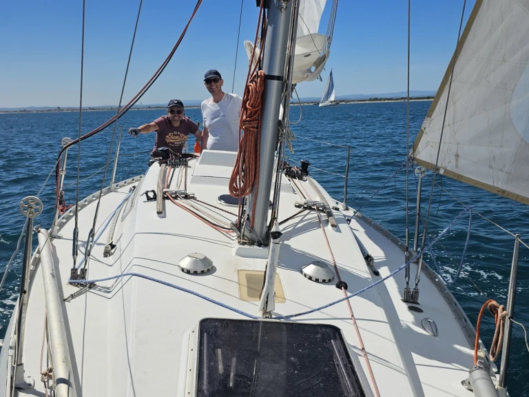 Alquiler Port-Camargue - Bénéteau First 30 en SamBoat