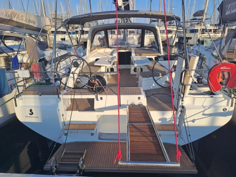 Bénéteau Oceanis 52 - 6 cab. de alquiler a Álimos