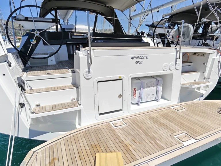 Alquiler Velero en Seget Donji - Dufour Dufour 54 - 6 cab.