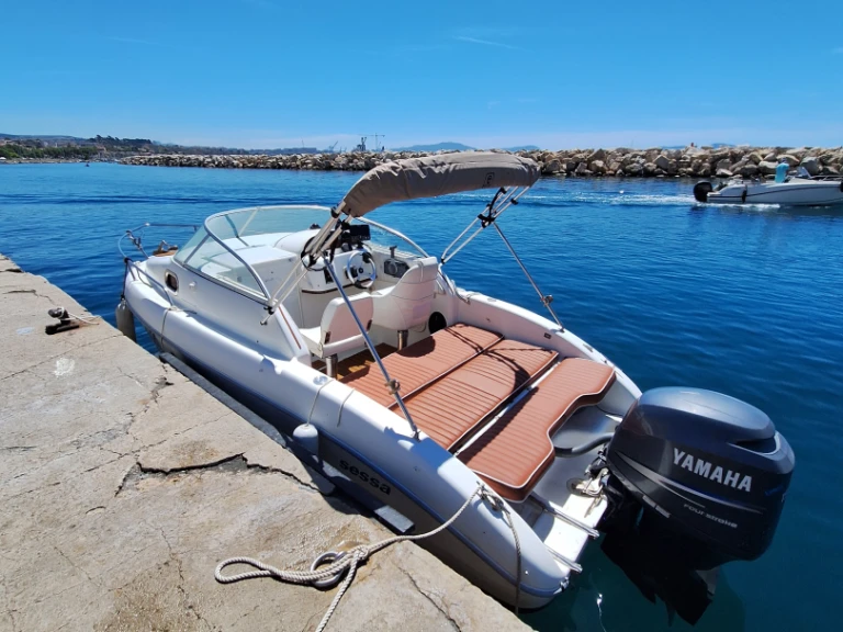 Alquiler de embarcaciones Sessa Marine Oyster 20 enMarsella en Samboat