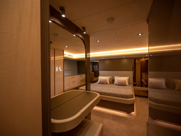 Bénéteau Monte Carlo Yacht 66 de alquiler a Capri