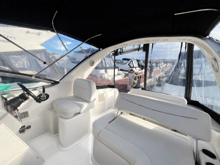 Alquiler de Bayliner Bayliner 285 Cruiser en Cannes