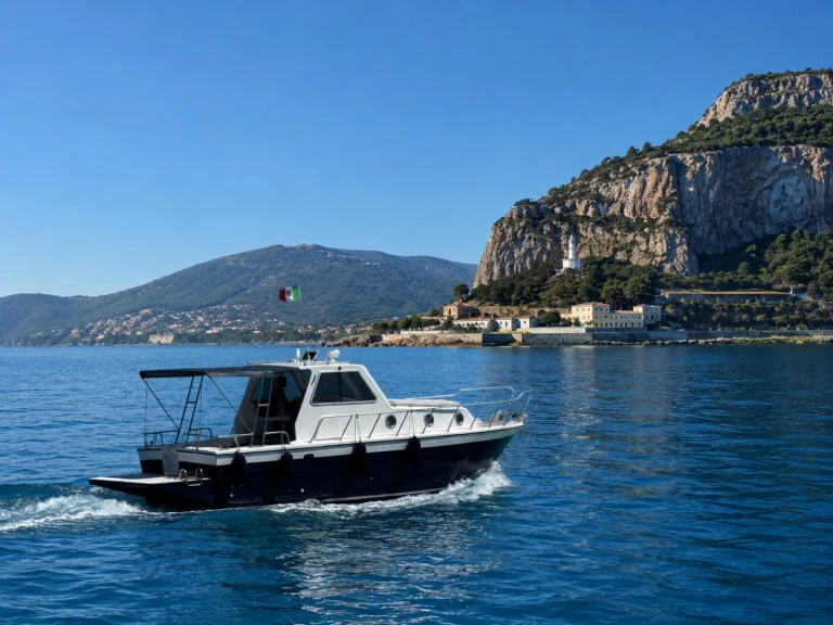 Alquiler de aztec Crestline en Cefalù