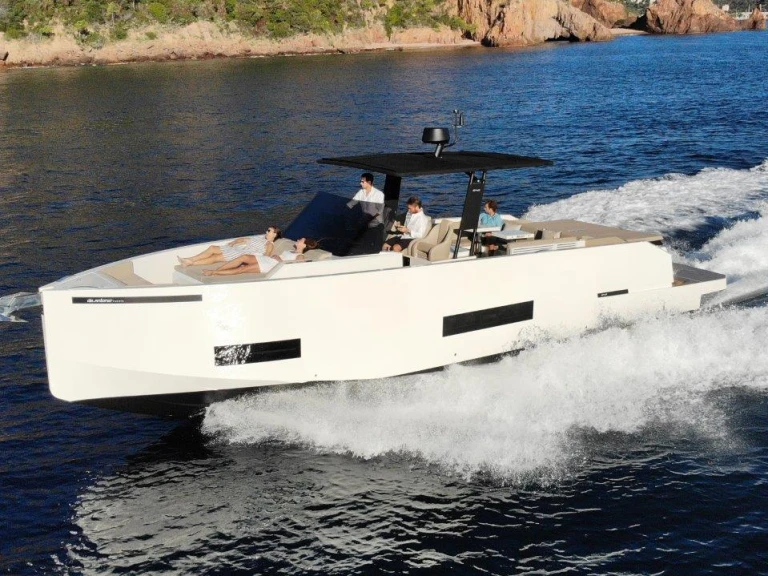 DE ANTONIO Yachts D42 Open  de alquiler a Palma de Mallorca