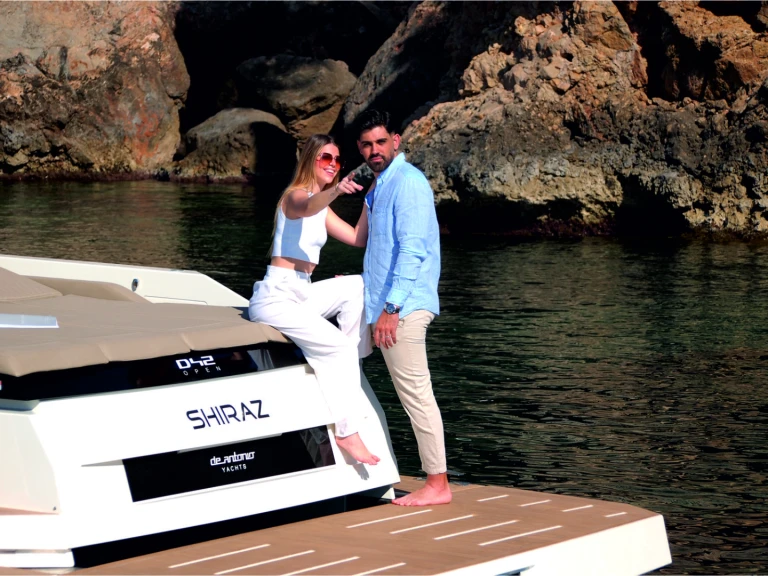 Alquiler de DE ANTONIO Yachts D42 Open  en Palma de Mallorca