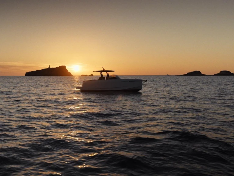 Alquiler de DE ANTONIO Yachts D29 Open en Palma de Mallorca