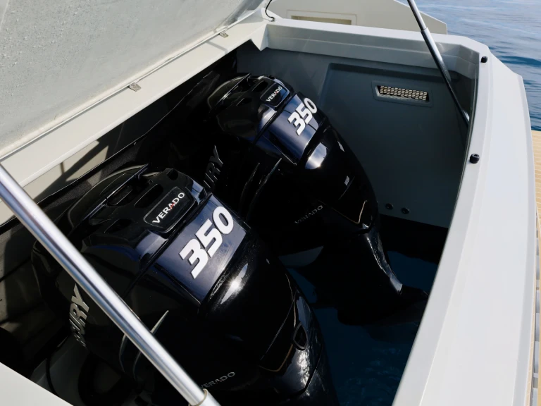 Alquiler de embarcaciones DE ANTONIO Yachts D36 Open  enPalma de Mallorca en Samboat