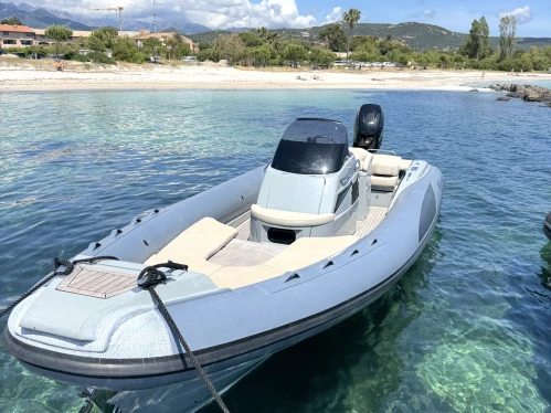 Lomac Adrenalina 9.0 de alquiler a Porto-Vecchio