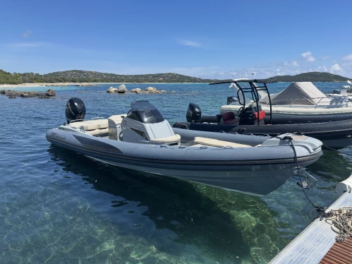 Alquiler de Lomac Adrenalina 9.0 en Porto-Vecchio