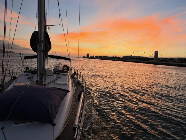 Alquiler de Jeanneau Sun Odyssey 40.3 en Lisboa