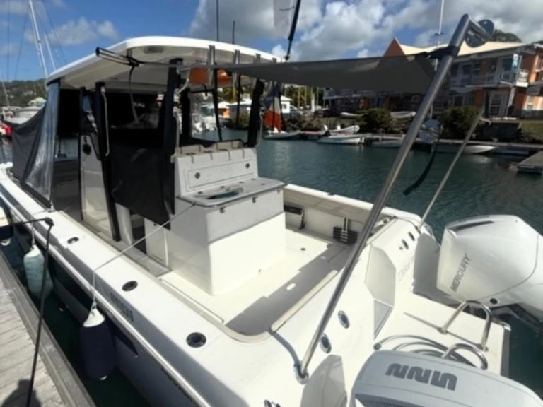 Alquiler Lancha en Le Marin - Aquila 28 Molokai