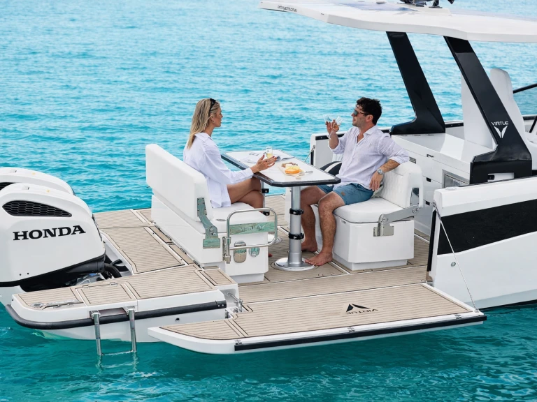 Alquiler de embarcaciones Virtue V10Top enPort of Cannigione en Samboat