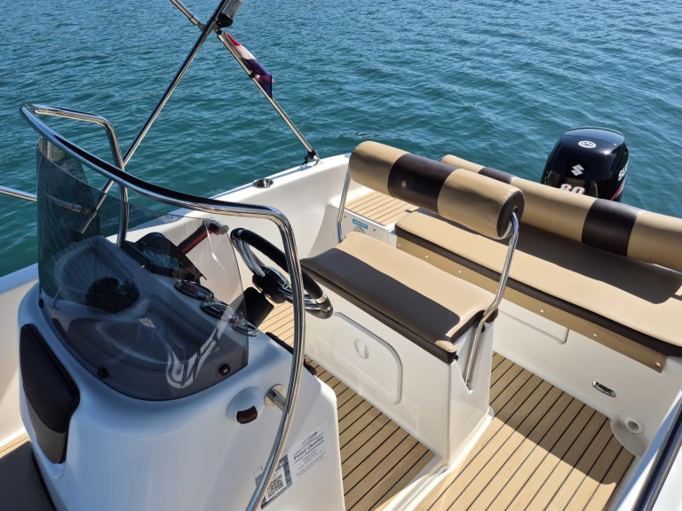 Alquiler de Holiday 19 Open en Poreč