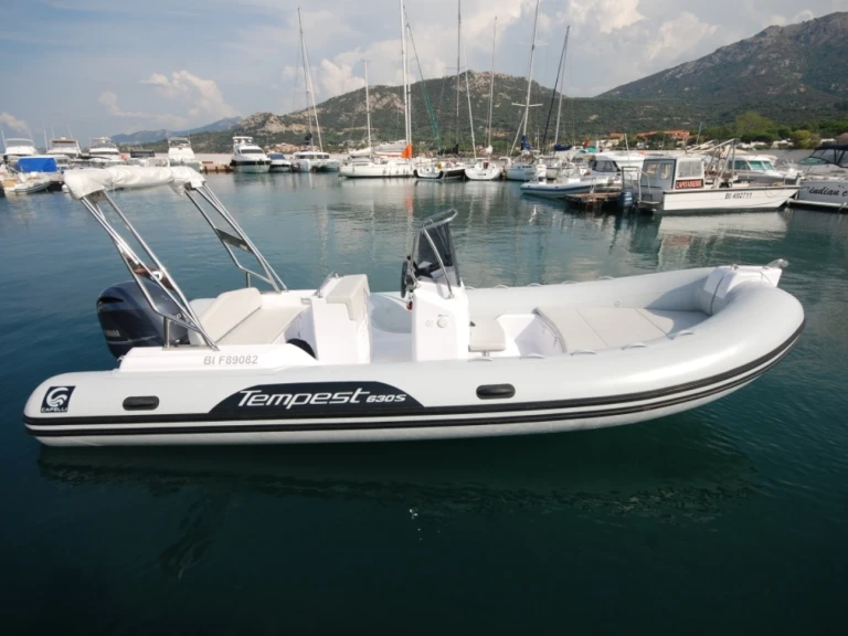 Alquiler de barcos Le Lavandou barato de Tempest 630
