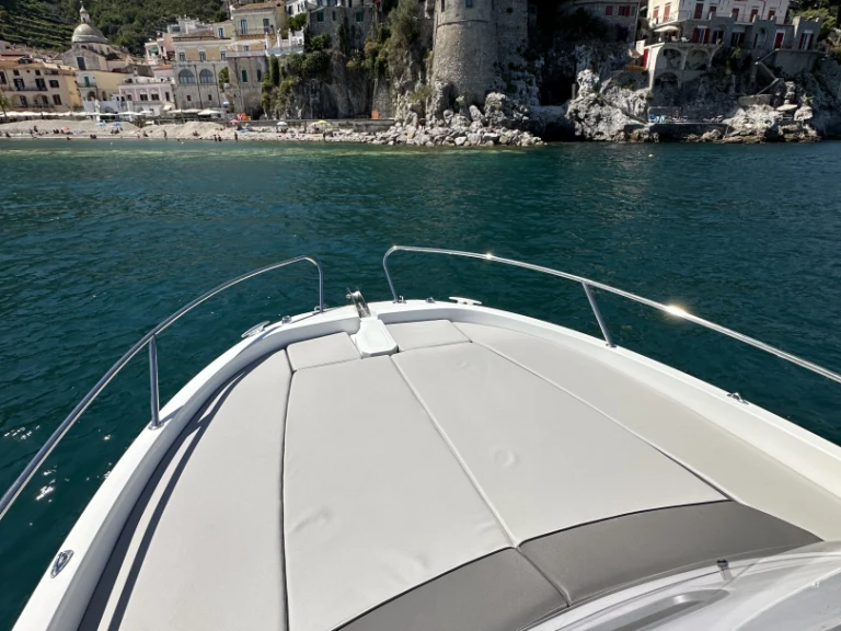 Alquiler de barcos Porto di Amalfi Marina Coppola barato de Cap Camarat 6.5 WA Serie 3