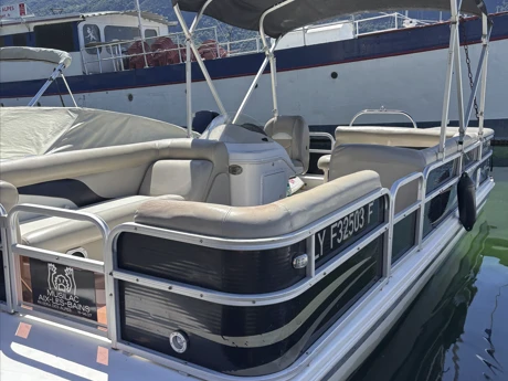 HURRICANE fundeck 190 de alquiler a Aix-les-Bains
