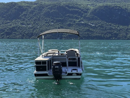 Alquiler Aix-les-Bains - HURRICANE fundeck 190 en SamBoat