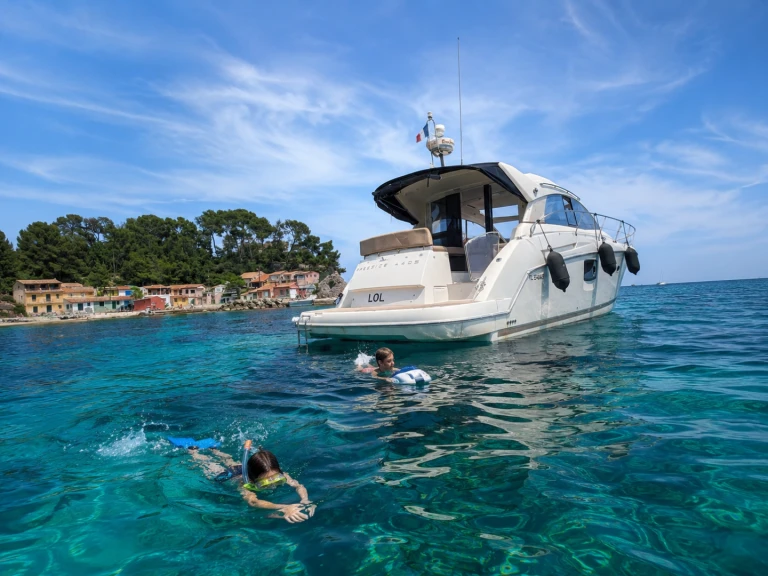 Yate de lujo para alquilar Toulon al mejor precio