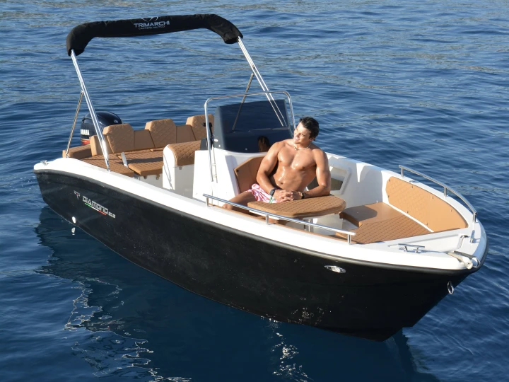Alquiler de embarcaciones Trimarchi Diamond 215 enSanta Margherita Ligure en Samboat