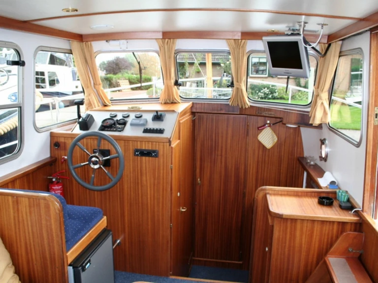 Alquiler de barcos Gaastmeer barato de 935