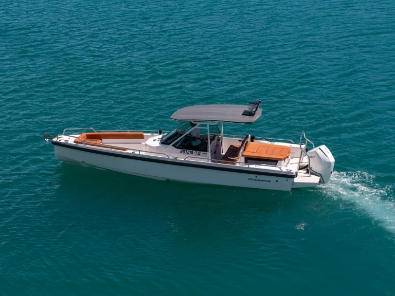 Alquiler de Axopar Axopar 28 T-Top en Split