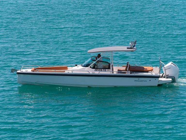 Alquiler de embarcaciones Axopar Axopar 28 T-Top enSplit en Samboat