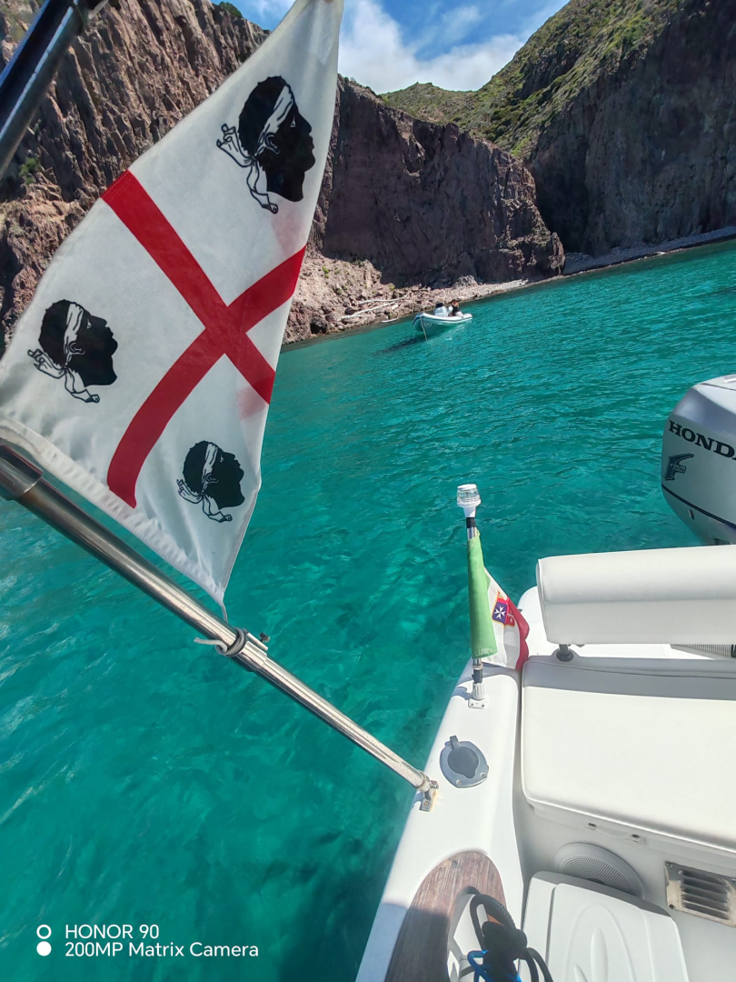 Alquiler Lancha en Carloforte - Sessa Marine Key Largo 25