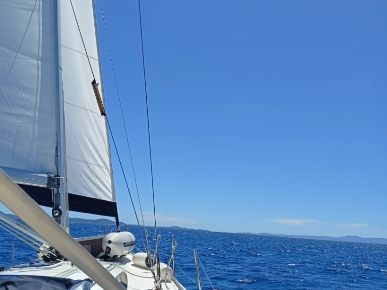Velero para alquilar Trogir al mejor precio