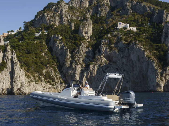 BREVA BREVA 800 de alquiler a Sorrento