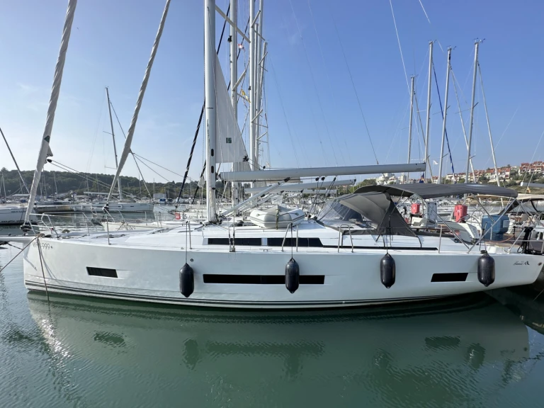 Alquiler de Velero, con o sin patrón Hanse Pula