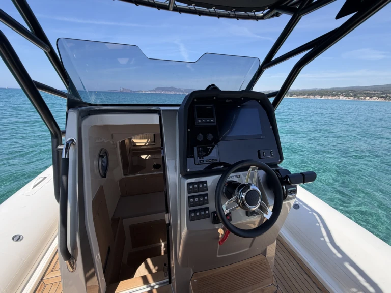 Alquiler La Madrague - Bwa SPORT 33 GTO en SamBoat