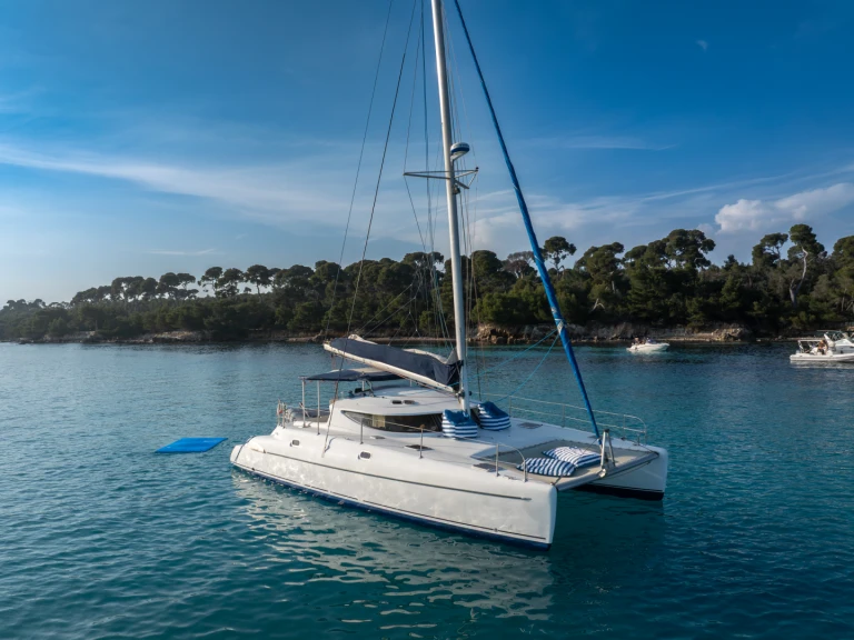 Catamarán para alquilar Cannes al mejor precio