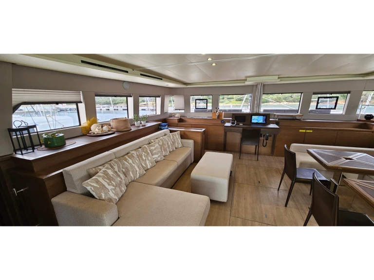 Alquiler Olbia - Lagoon Lagoon 620 en SamBoat
