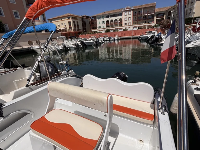 Sans Permis Marino 500 de alquiler a Port Fréjus