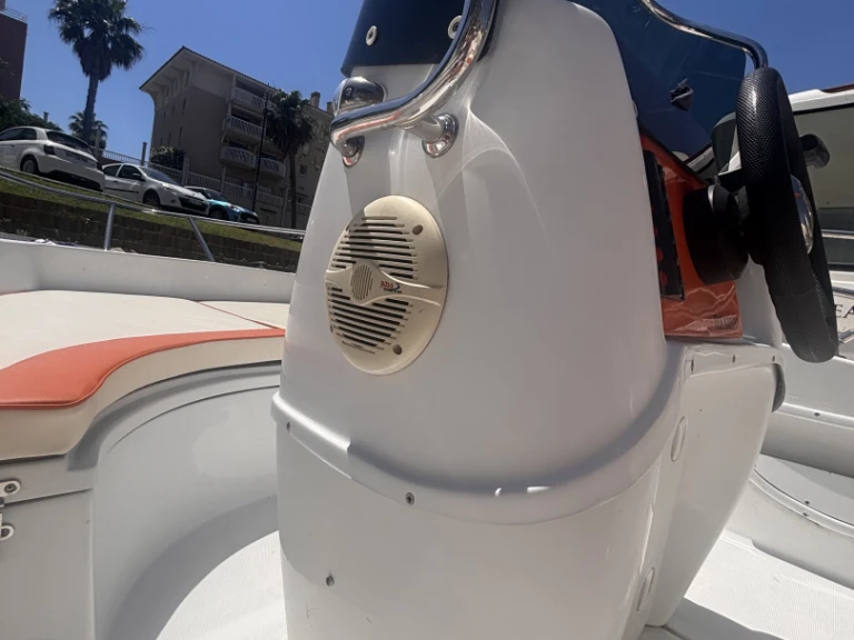 Alquiler de Sans Permis Marino 500 en Port Fréjus