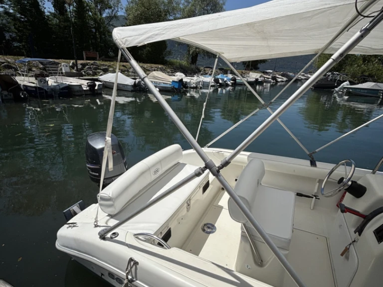Alquiler de Lancha, con o sin patrón Sessa Marine Aix-les-Bains